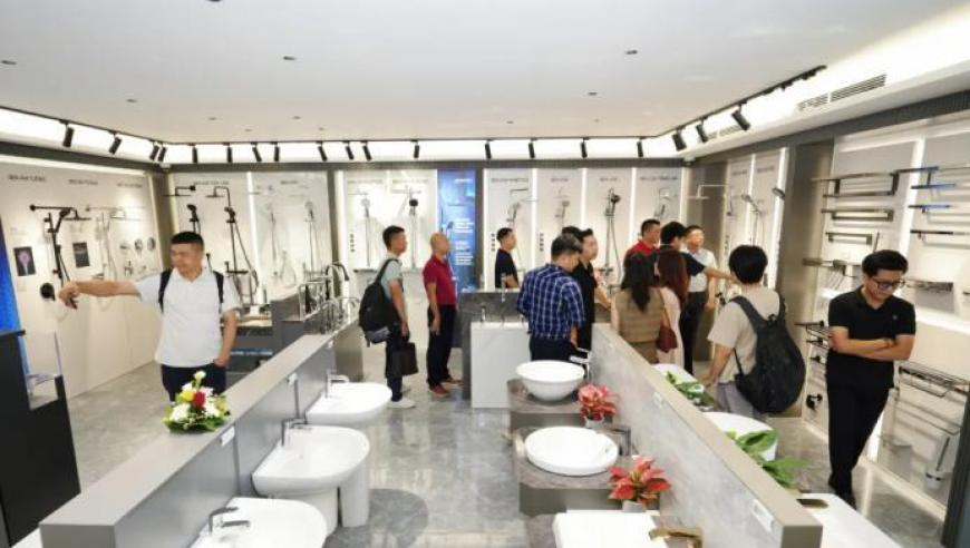 澳门老鼠报家中野中特879345Com,为什么说距离俄乌停火还很遥远,整体规划执行讲解_轻量版V13.23
