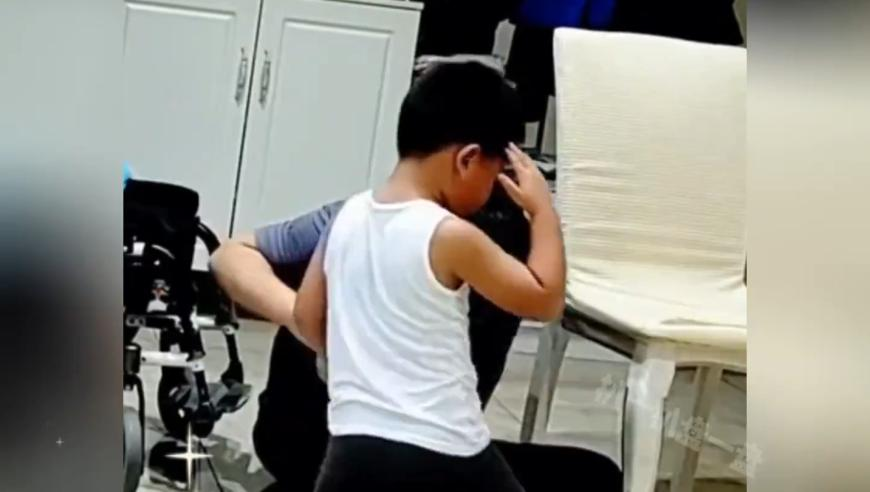 新澳门352精准确资料香港,深圳男篮李慕豪训练中跟腱严重受伤,完美答案解释落实_试用版V2.97